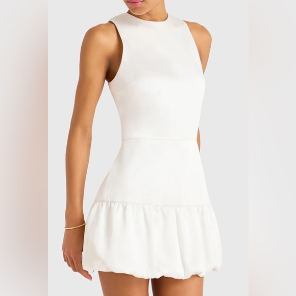 Amanda Uprichard Pants - Amanda Uprichard Jasper Skort Bubble Romper - White - size L